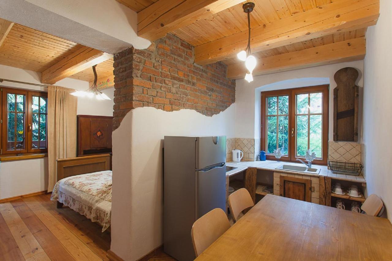 קרפאז' Apartamenty Batur מראה חיצוני תמונה
